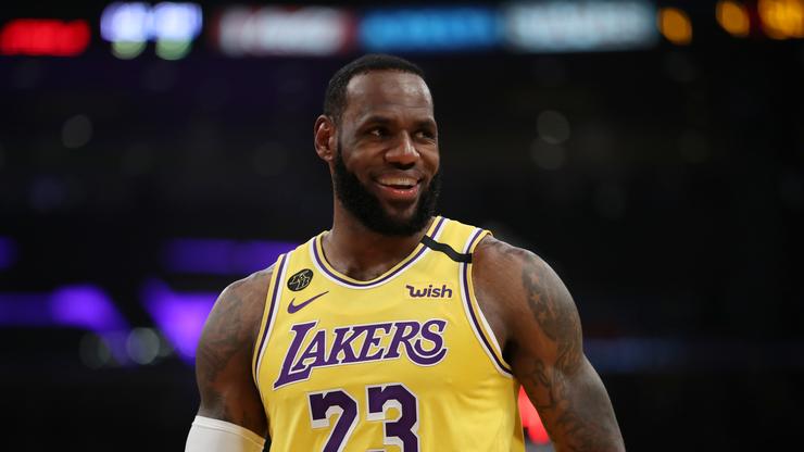 LeBron James Goes Full Dad Mode With Bizarre Fart Analogy