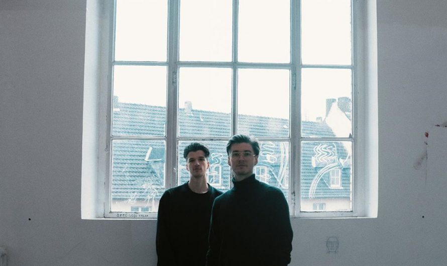 TWO LANES Share Gorgeous Single "Closer"