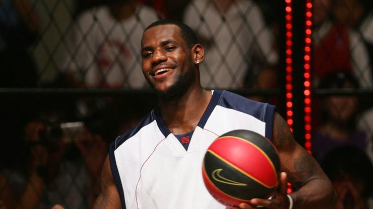 LeBron James Rare Trading Card Expected To Snag $1 Million