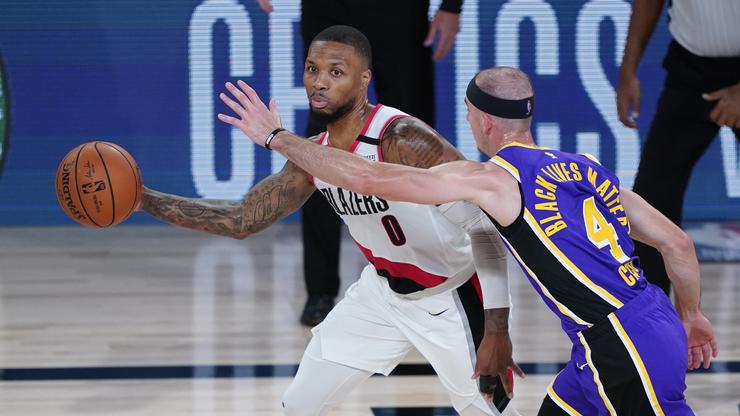 Damian Lillard Defends LeBron James From Recent Wave Of Criticism
