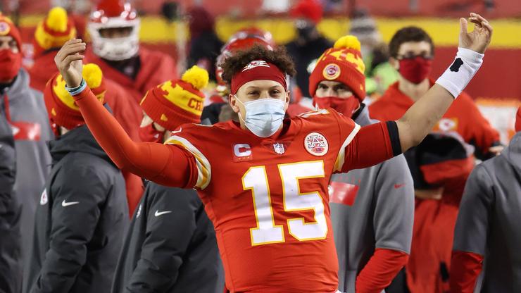 Patrick Mahomes Reacts To Facing Tom Brady In The Super Bowl