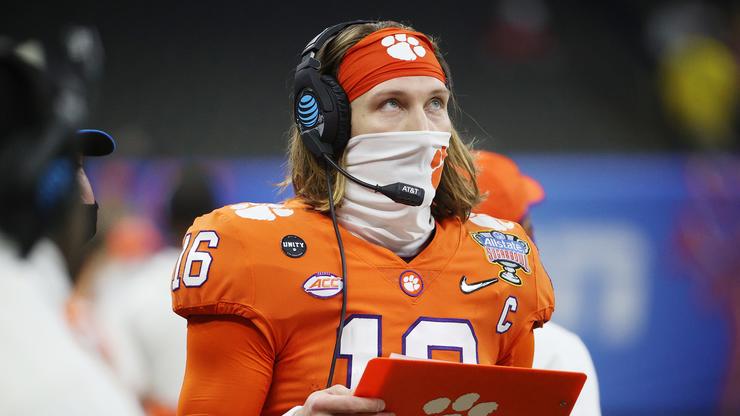 Trevor Lawrence Makes Fun Of Himself After Old Clip Surfaces