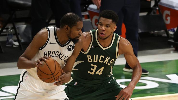 Giannis Antetokounmpo Praises Kevin Durant: "I Looked Up To Him My Whole Life"