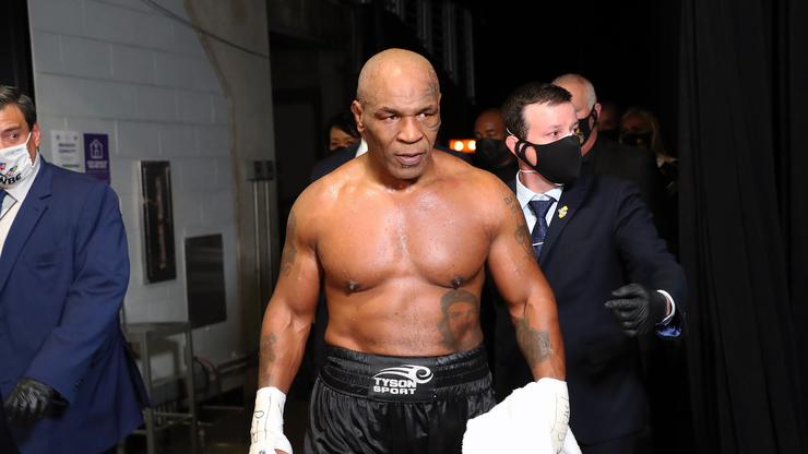 Mike Tyson Reveals If Jake Paul Can Beat Floyd Mayweather
