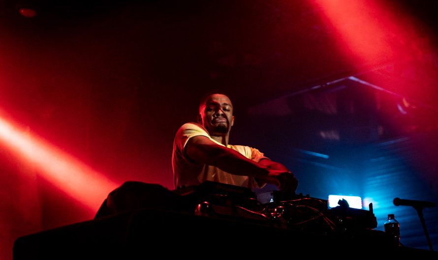 PREMIERE: Jon Casey & AVANCE Deliver Menacing Collab ‘POUNDS’