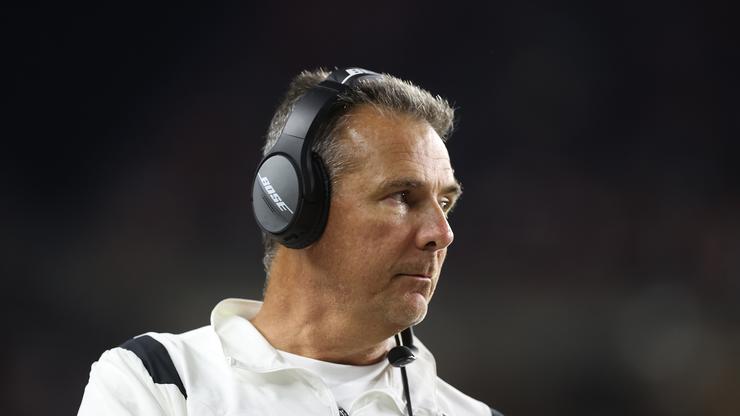 Urban Meyer Apologizes Over Viral Video In Which He Got Caught In 4K