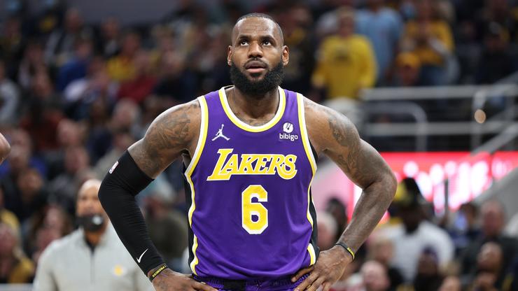 LeBron James To Miss Several Games After Entering COVID Protocols