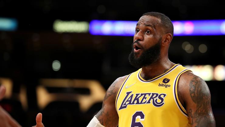 LeBron James Comments On Whether Or Not Frank Vogel is The Problem