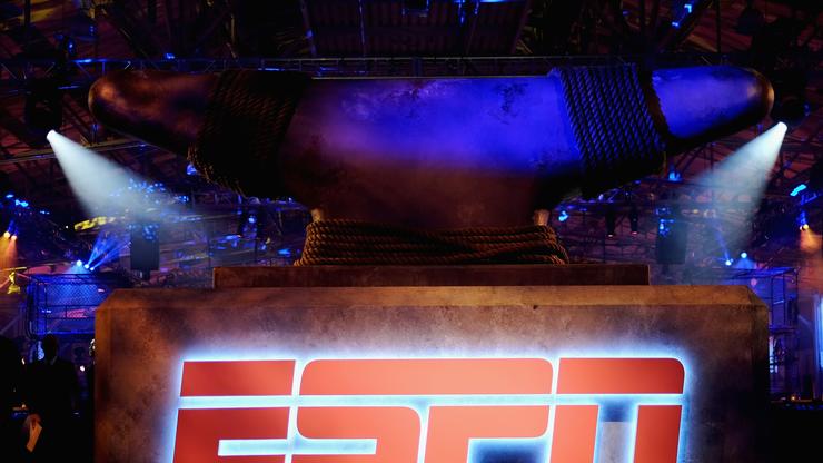 ESPN Signs Adrian Wojnarowski To Massive New Contract