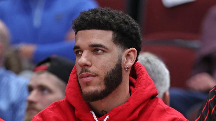 Lonzo Ball's Knee Injury Gets A Sobering Update