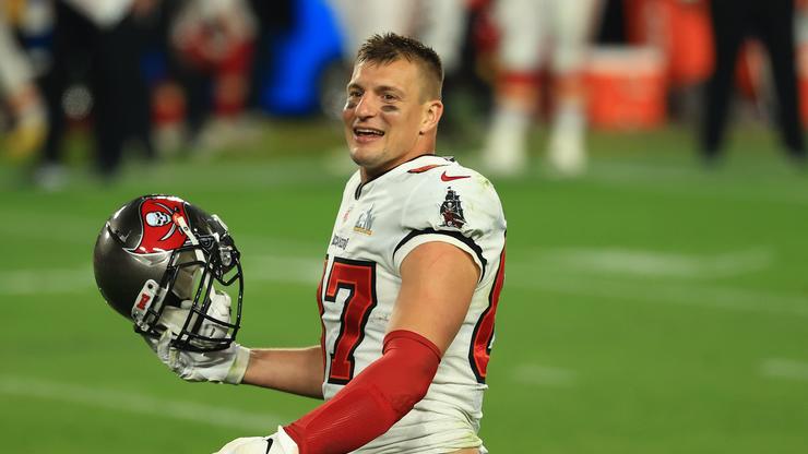 Rob Gronkowski Says He'll Only Play For The Bucs If He Continues NFL Career