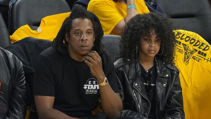 Jay-Z Kisses Blue Ivy On The Cheek While Sitting Courtside For NBA Finals
