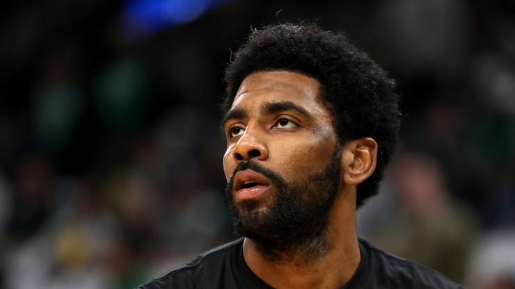 Kyrie Irving Reacts To Nets & Lakers Rumors With Cryptic Tweet