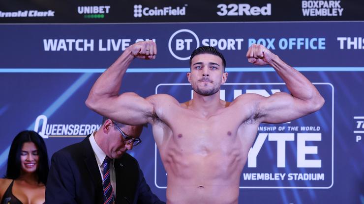 Tommy Fury Can't Enter U.S. Due To Family Ties To Irish Mobster