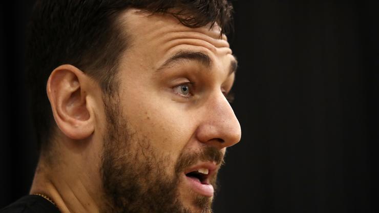 Andrew Bogut Doubles Down On Offensive Tweets Aimed At Kendall Jenner