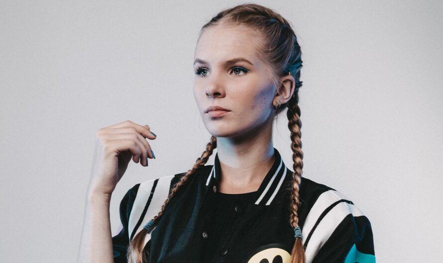 LUNAX delivers the ultimate soundtrack for summer 2025 with “Summer Nights”