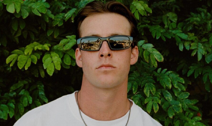 LIGHTLEAK Unleashes Groove-Driven Weapon ‘Mambos’